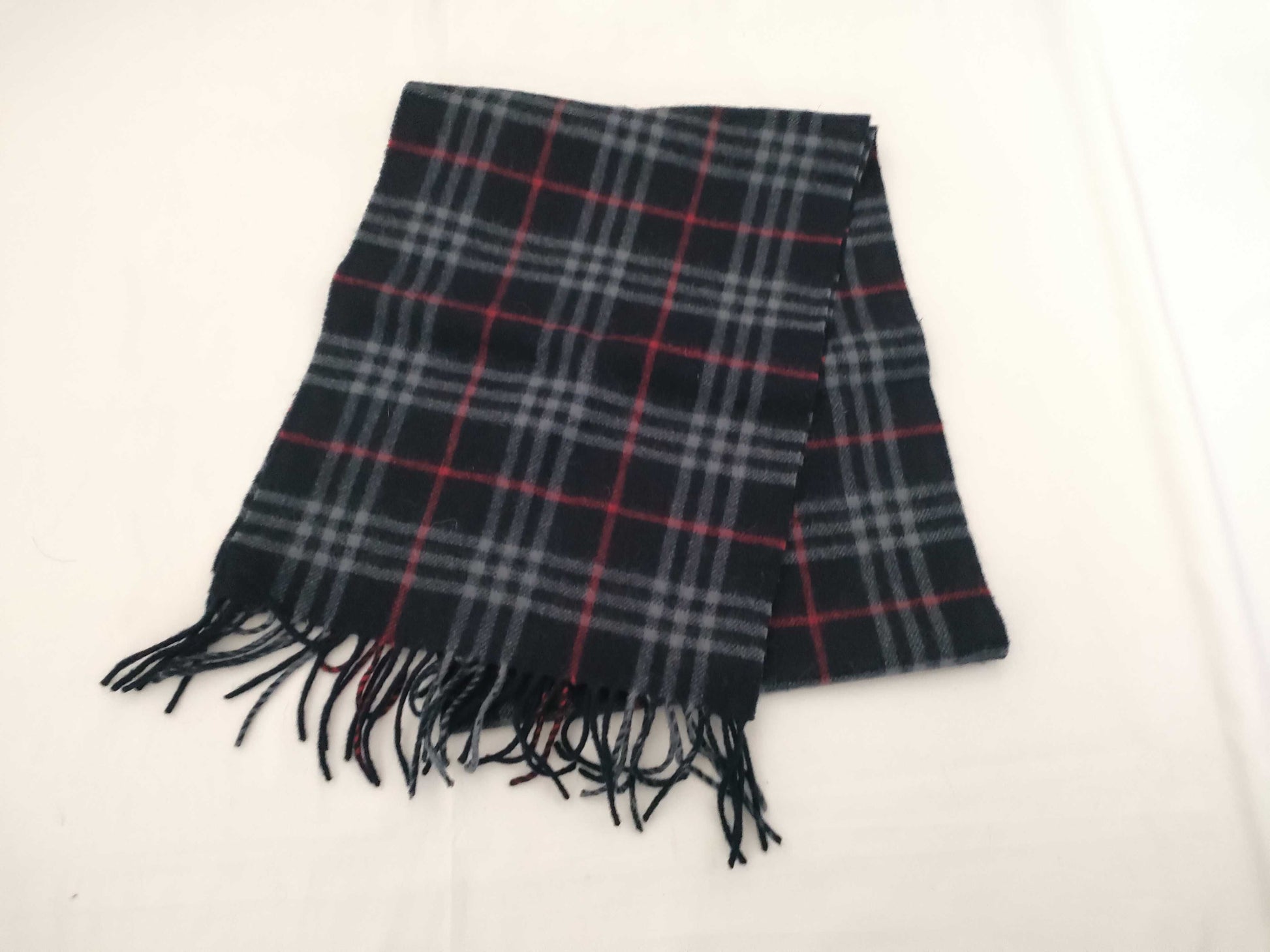 BURBERRY BURBERRY Novacheck 100% Cashmere Navy Other Accessories