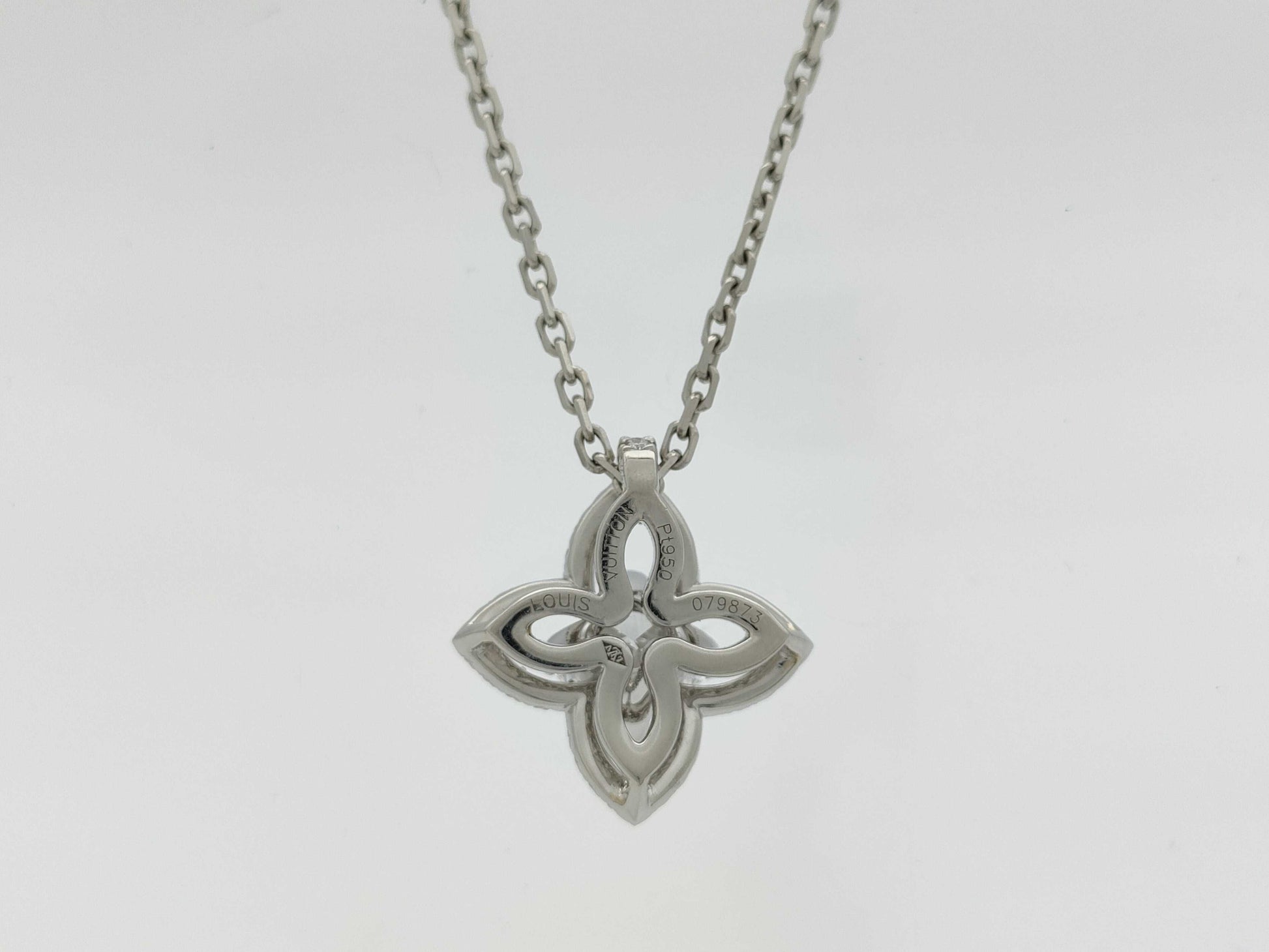 LOUIS VUITTON Aldant Flower Diamond Pt950 9.0g Necklace