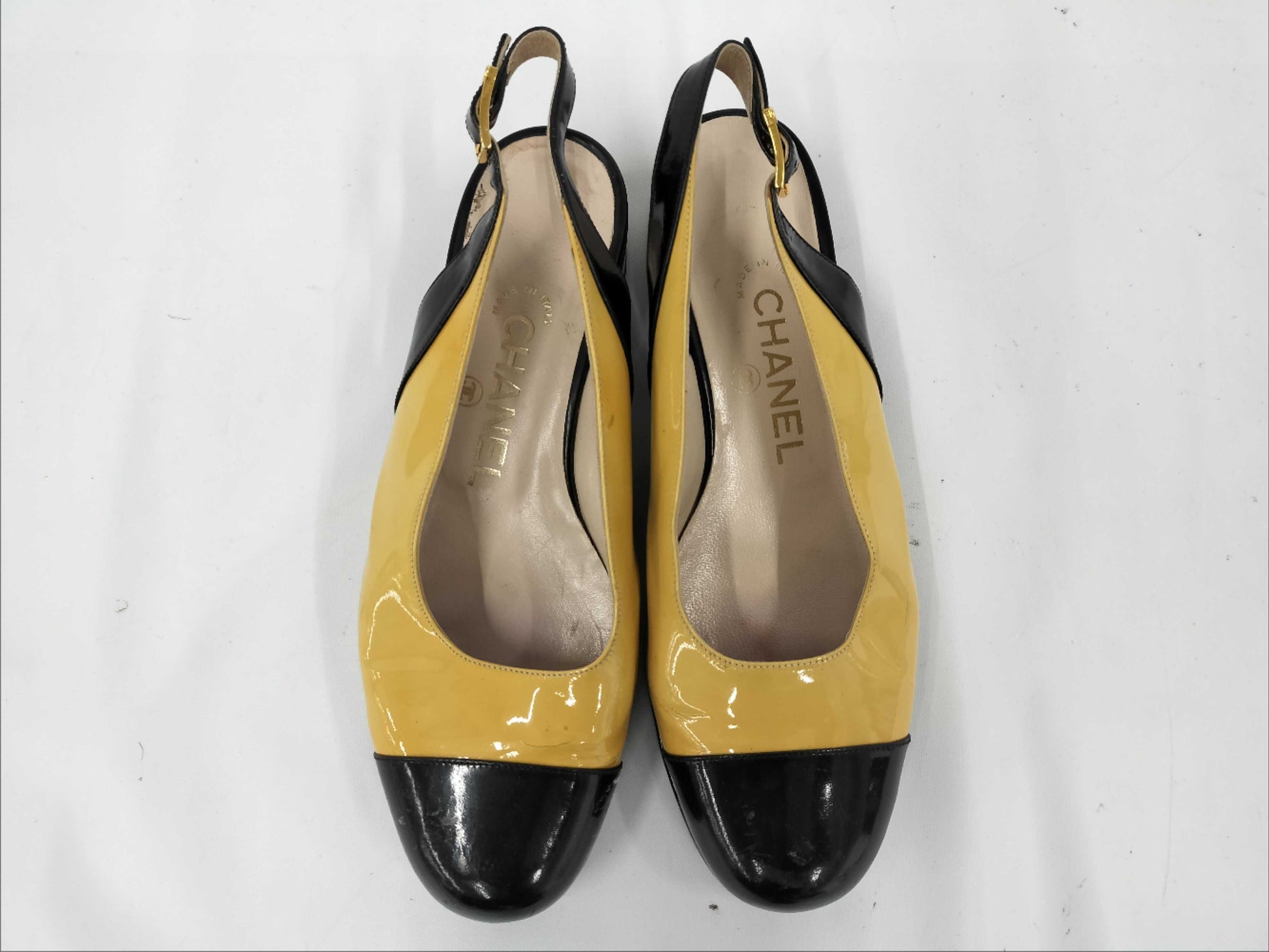 CHANEL Pumps Bicolor Other Shoes