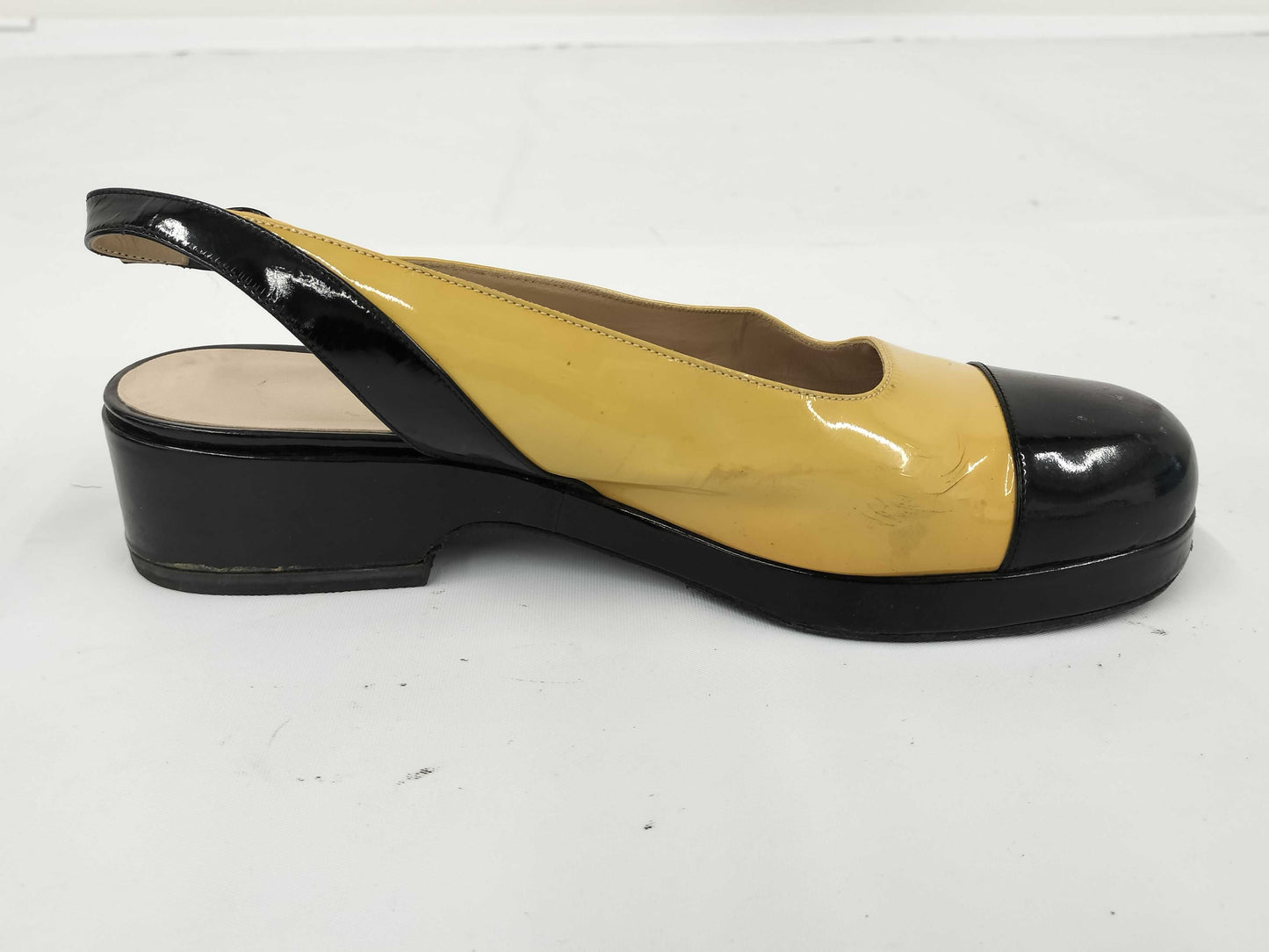 CHANEL Pumps Bicolor Other Shoes