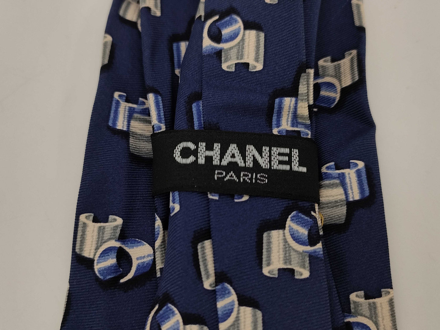 CHANEL Tie 3 pieces