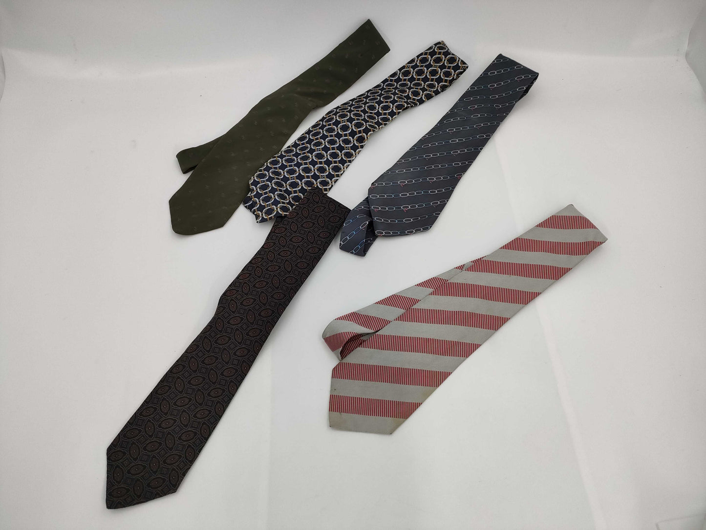 CHANEL Chanel Tie 5 Piece Tie