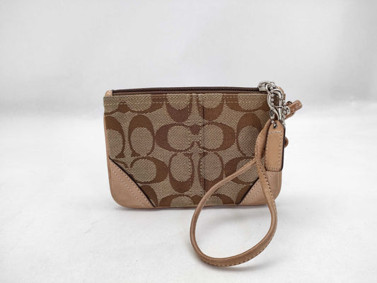 COACH Signature Coach Signature Ristretto Pouch Pouch