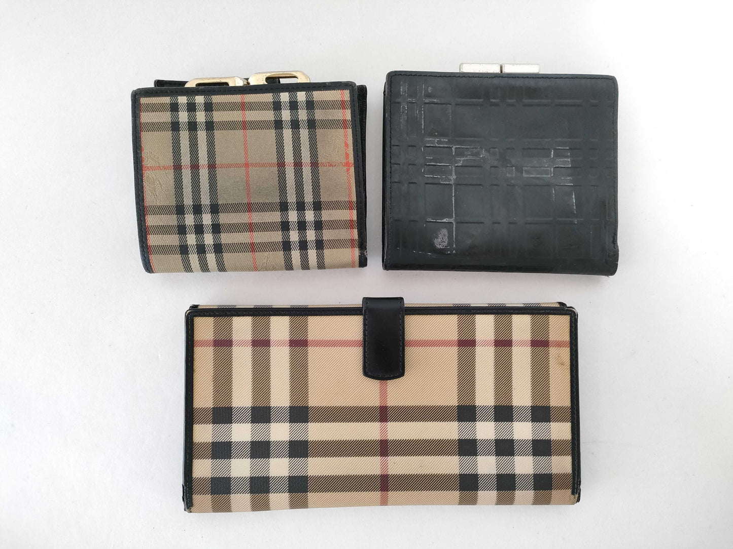 BURBERRY Check Wallet 3 Piece Wallet