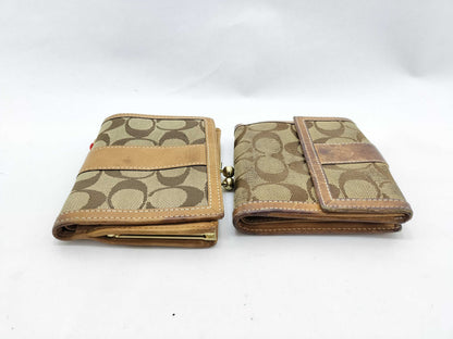 COACH Coach Wallet Signature 5 Points Wallet