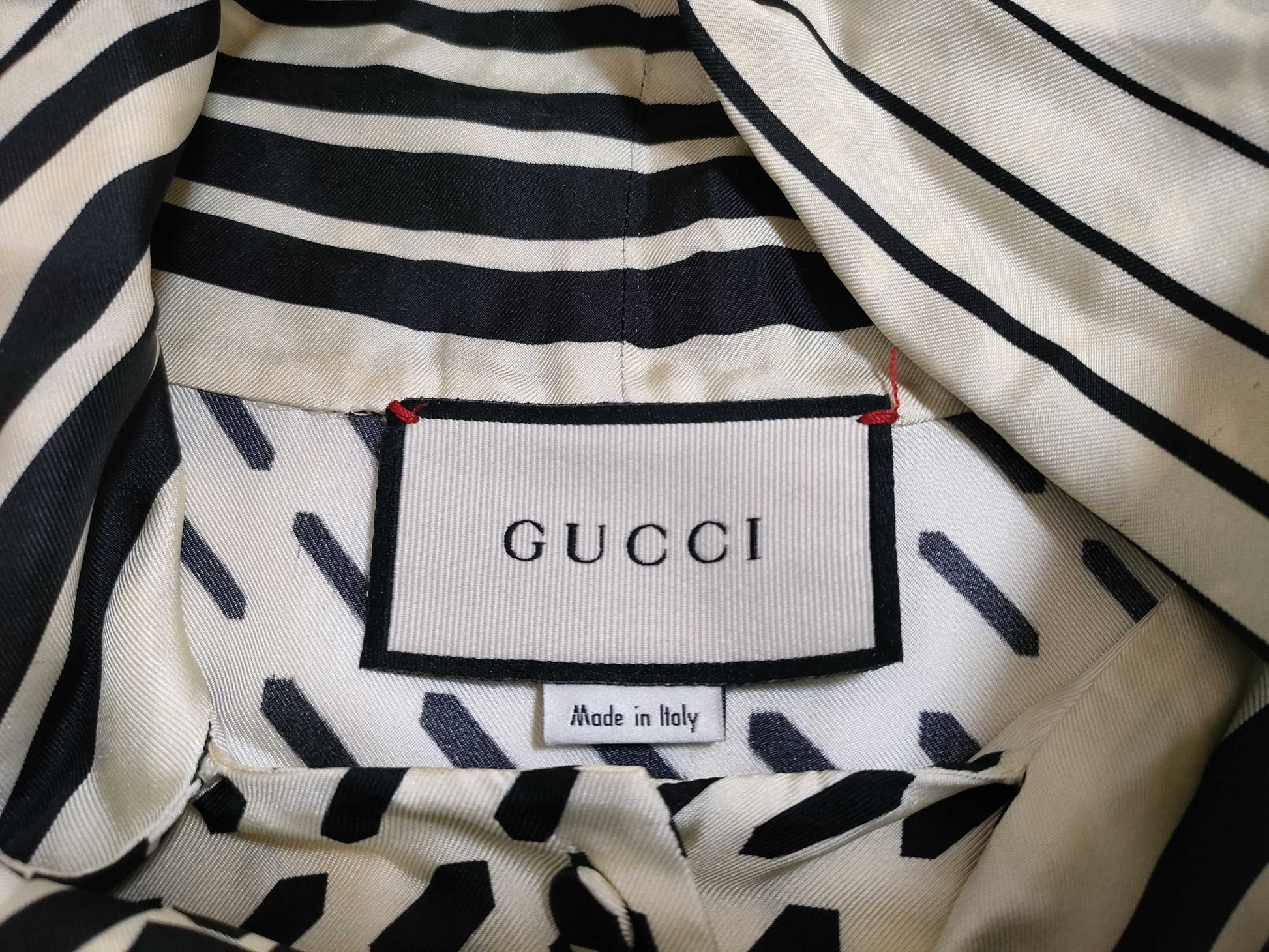 GUCCI GG pattern Gucci bow tie blouse silk top