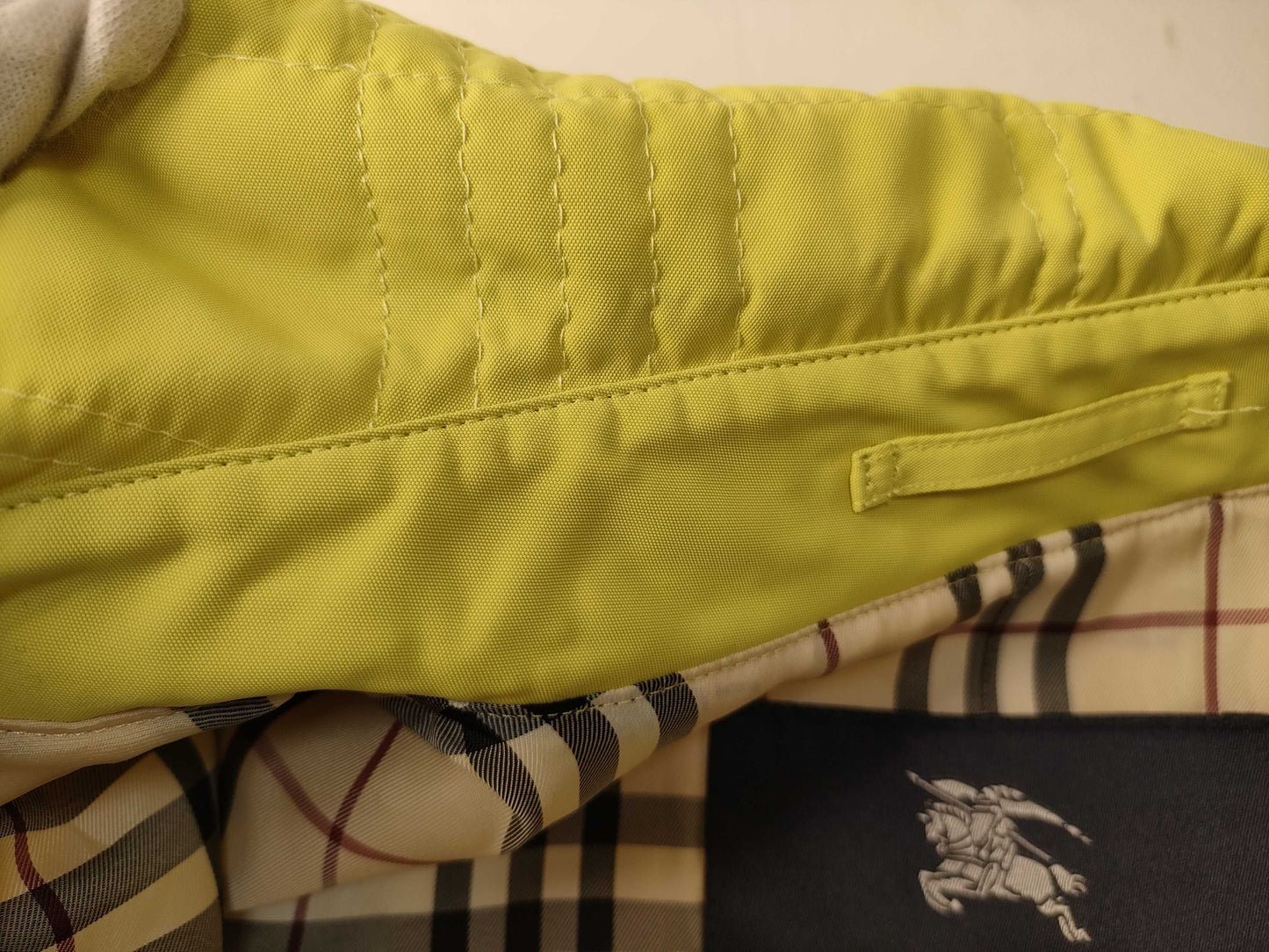 BURBERRY BURBERRYLONDON Quilted Blouson Nova Check Top