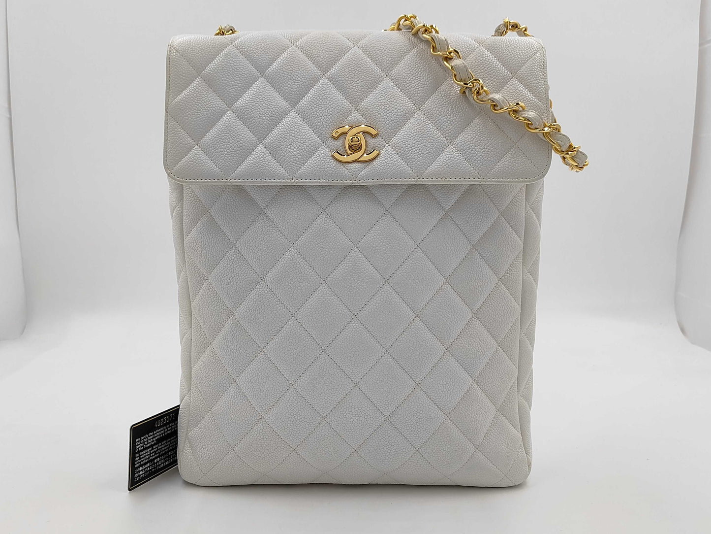 CHANEL Caviar Skin White Shoulder Bag