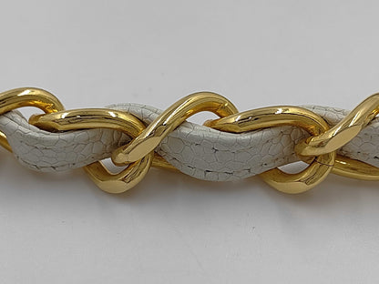 CHANEL Caviar Skin White Shoulder Bag