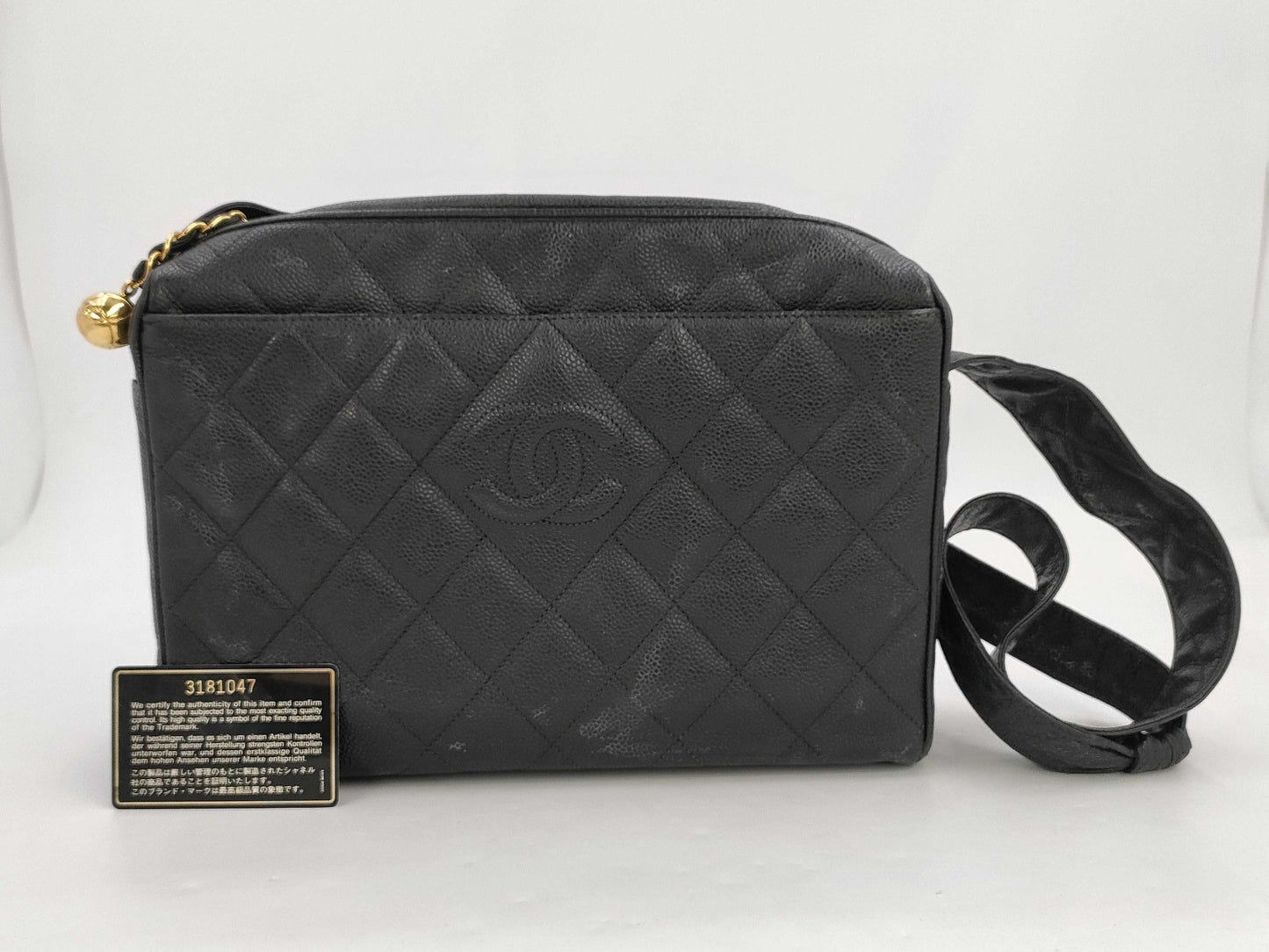 CHANEL Caviar Skin Shoulder Bag with Seal 3rd Generation Shoulder Bag