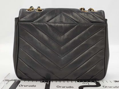 CHANEL Mademoiselle V-Stitch Chain Shoulder Bag with Seal 2nd Generation Shoulder Bag