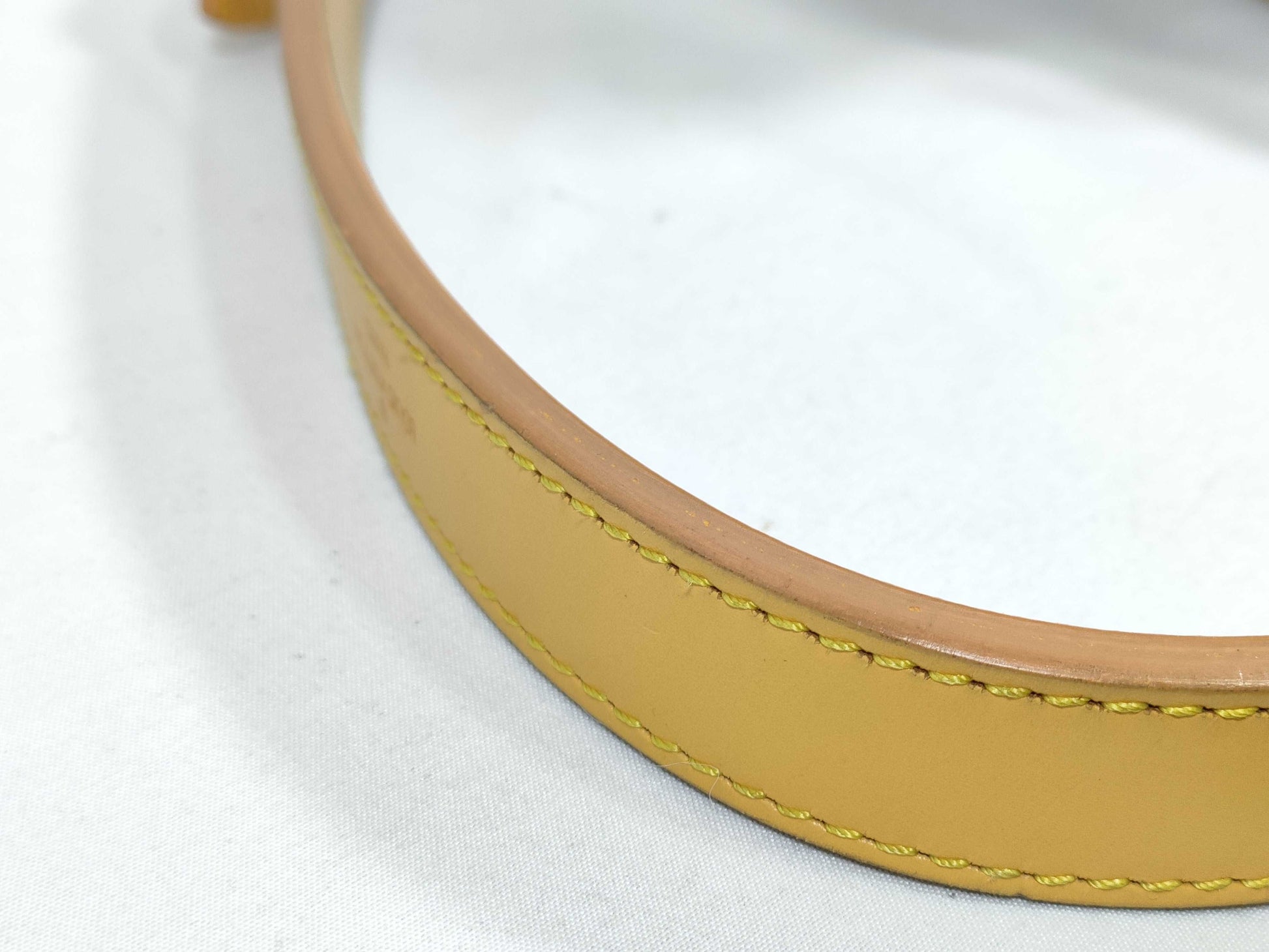 LOUIS VUITTON Epi Vuitton Epi Petit Noe M44109 AR0955 Tote Bag