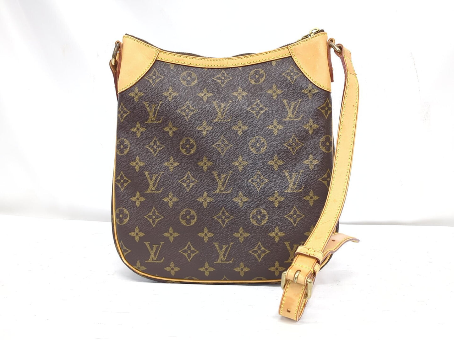 LOUIS VUITTON M56390 Monogram Odeon PM Shoulder Bag