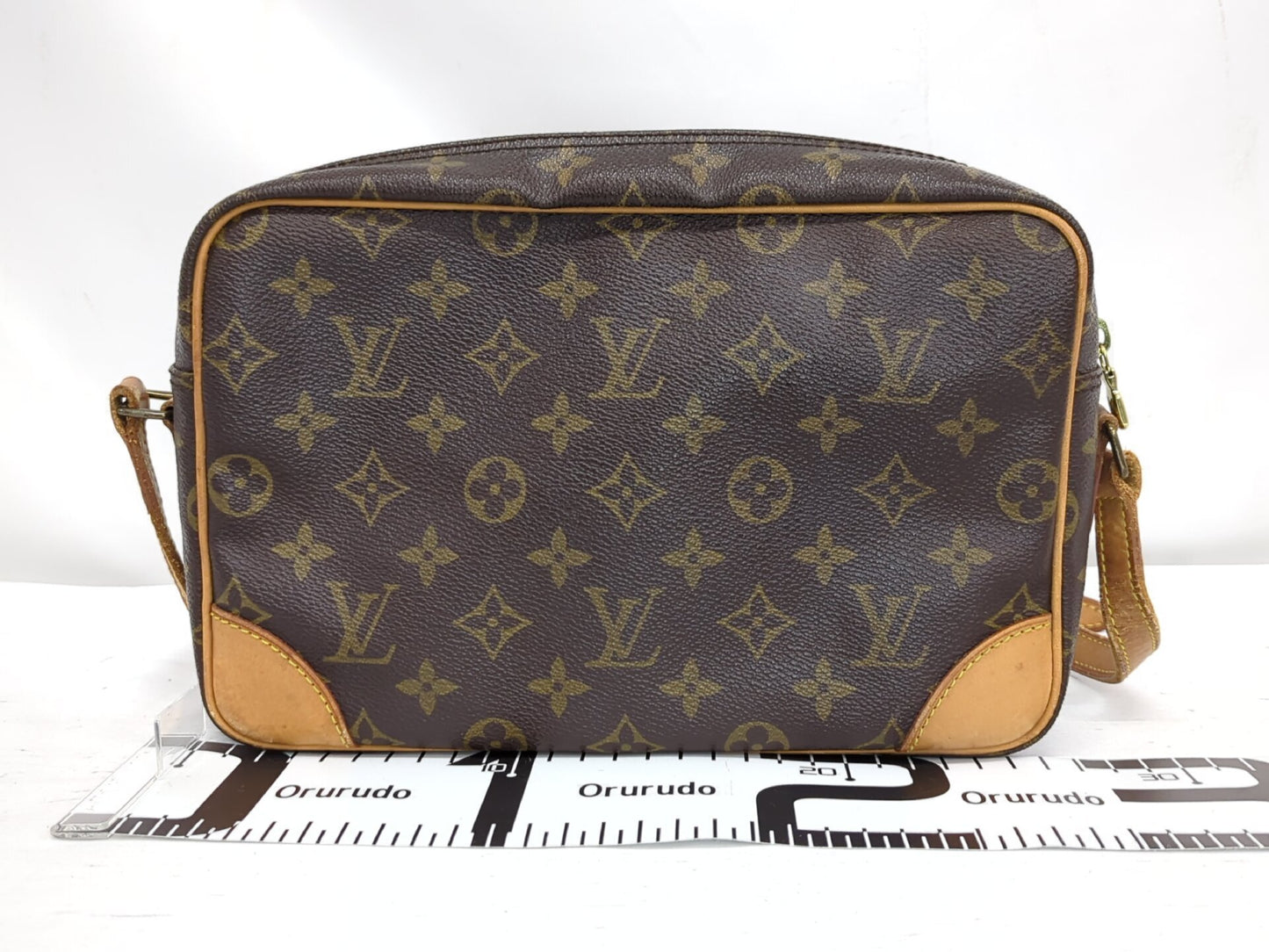 LOUIS VUITTON M51274 Monogram Trocadero 27 Shoulder Bag