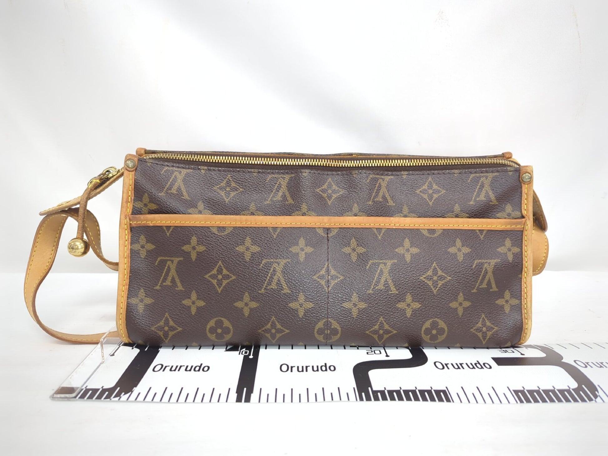 LOUIS VUITTON M40008 Monogram Popancourt Ron Shoulder Bag