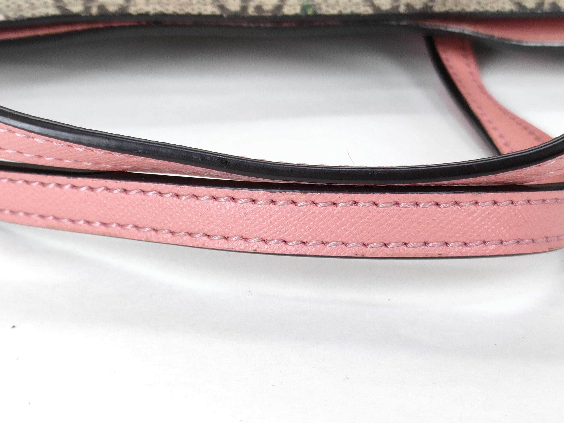 GUCCI GG Supreme GUCCI Gucci GG Pattern Floral Tote Bag Pink Tote Bag