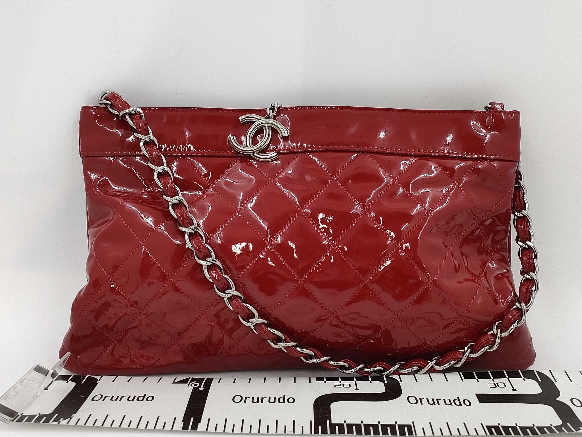 CHANEL CHANEL Enamel Chain Shoulder Bag Red Shoulder Bag