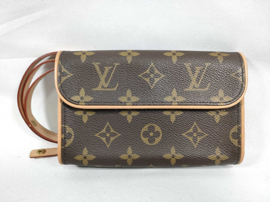LOUIS VUITTON Monogram Louis Vuitton Monogram Pochette Florentine Waist Bag