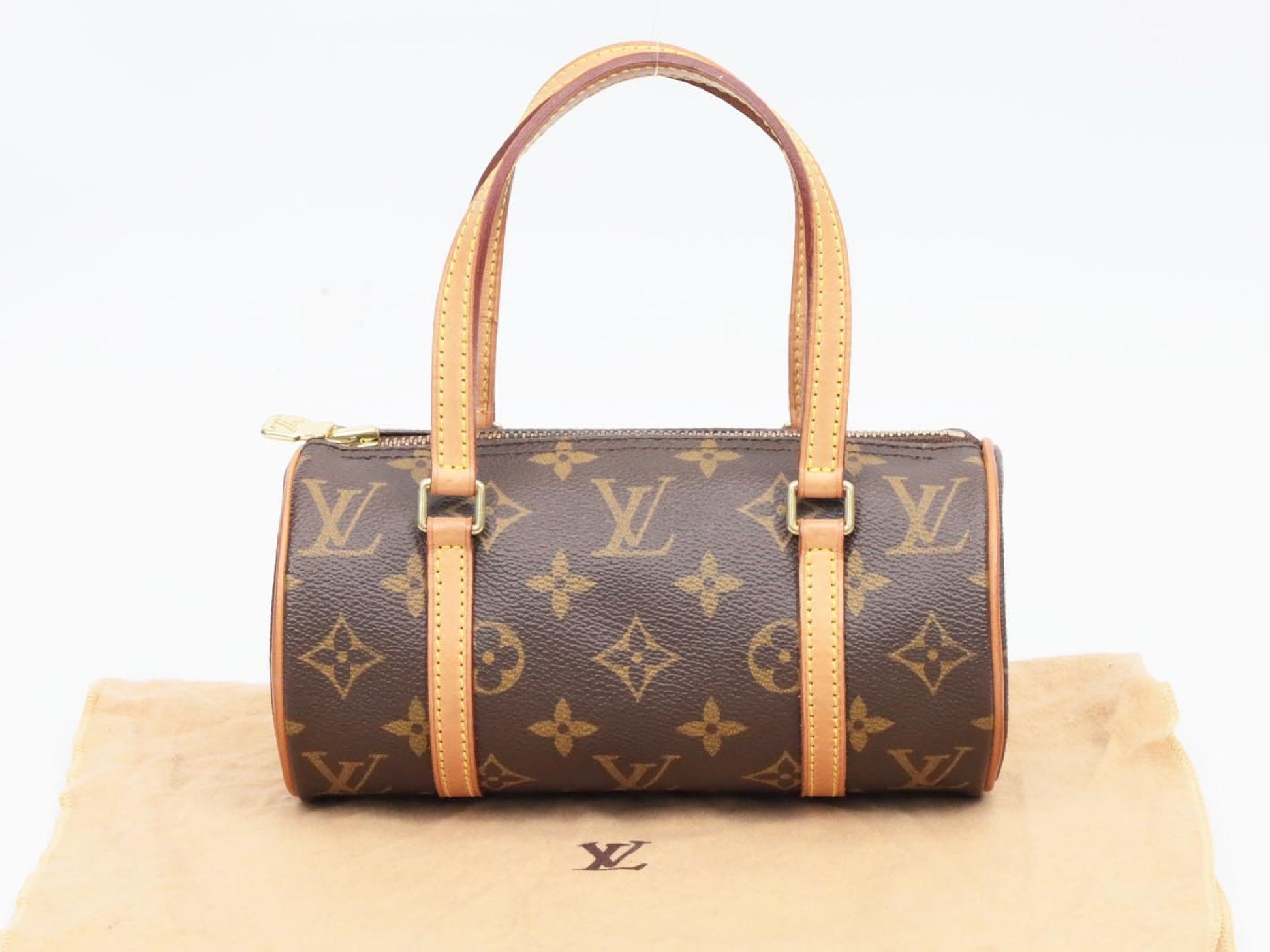 LOUIS VUITTON 19 Papillon Handbag