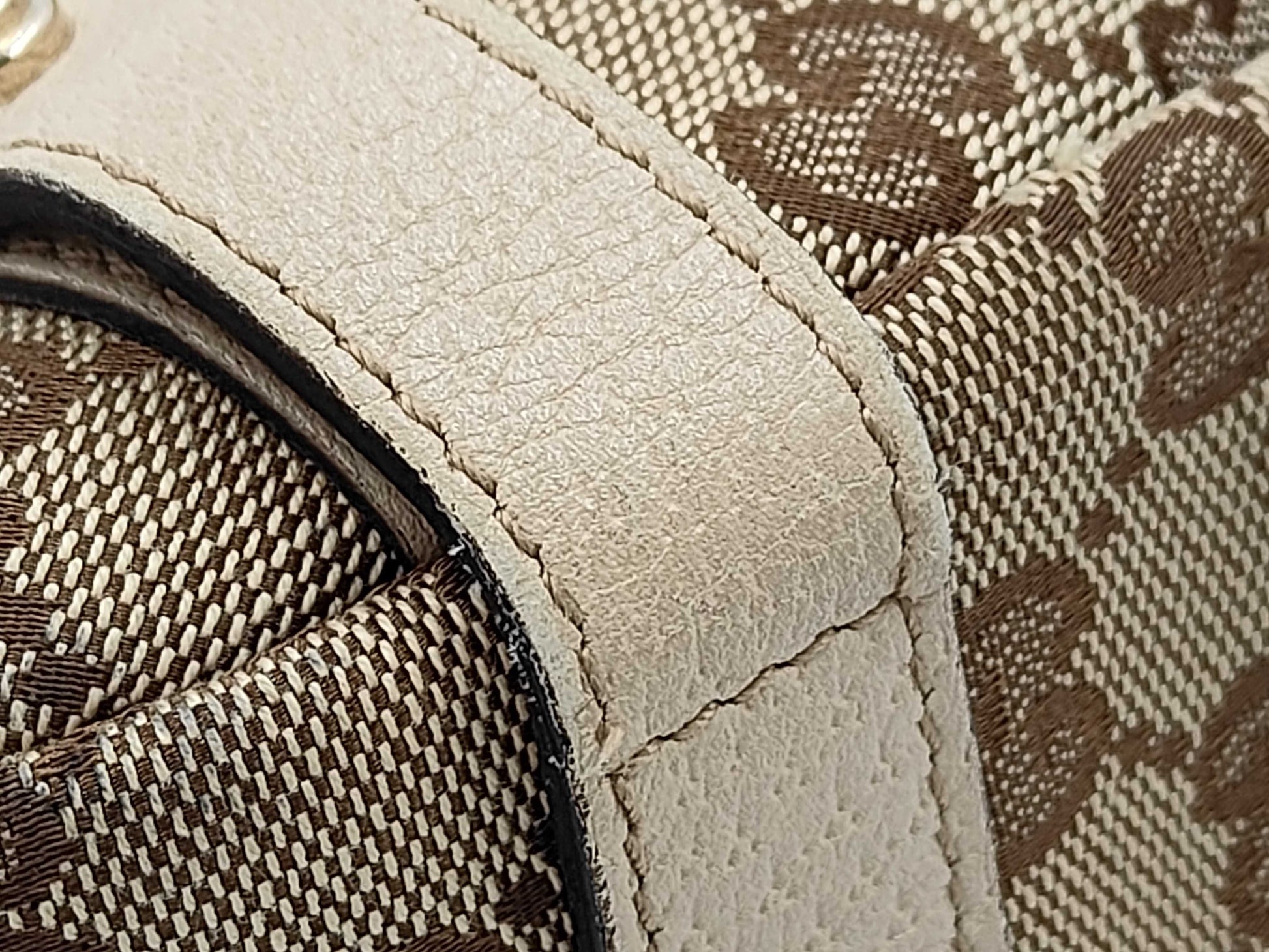 GUCCI GG Canvas Tote Bag