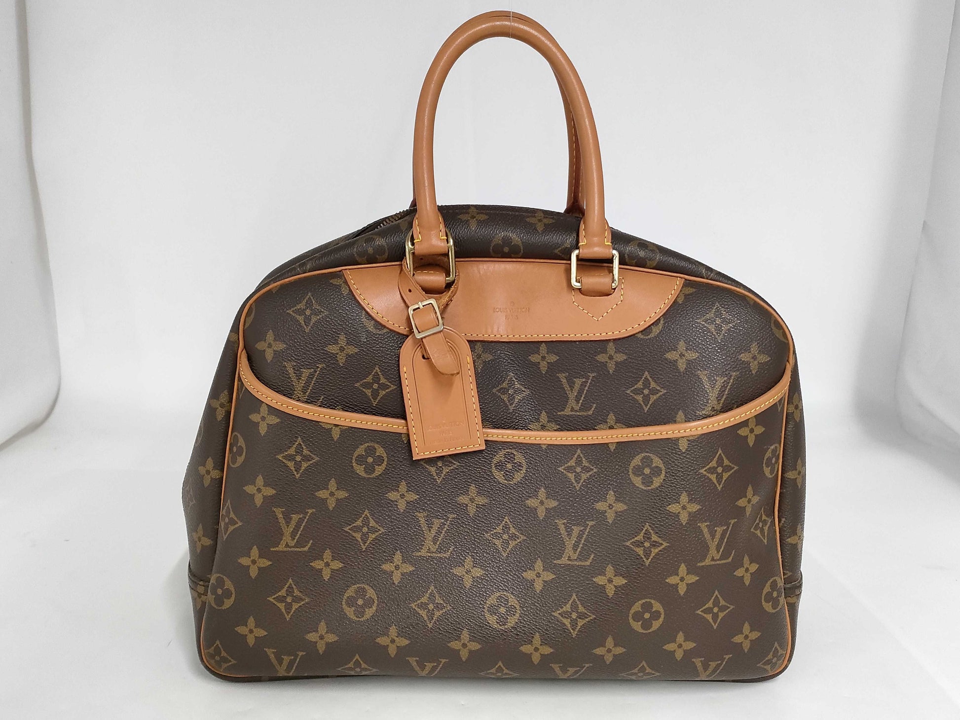 CHANEL Louis Vuitton Monogram Deauville Handbag