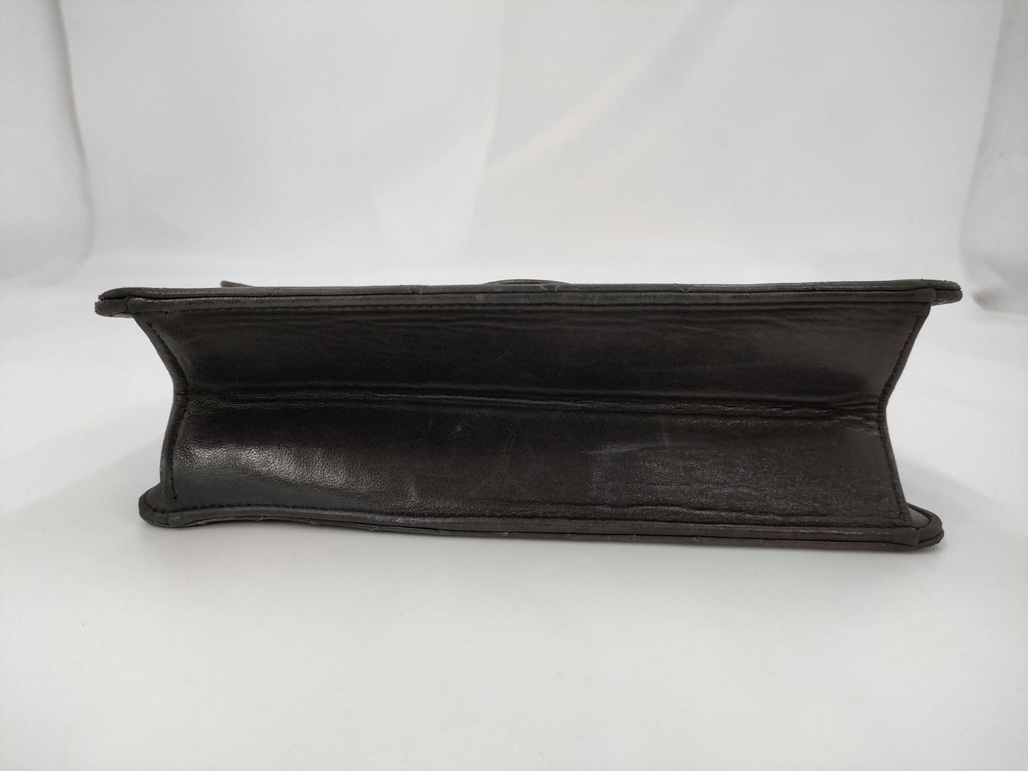 CHANEL Matlasse Chain Push Lock Single Flap with Serial Seal Shoulder Bag