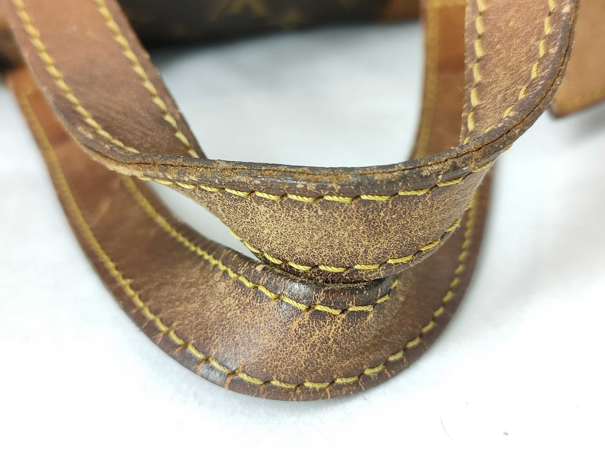 LOUIS VUITTON Monogram LV Monogram Saxophone 35 Handbag M41626 Handbag