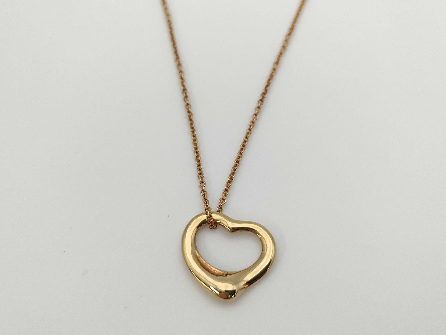 Tiffany&Co. Open Heart YG 750 4.3g Necklace 