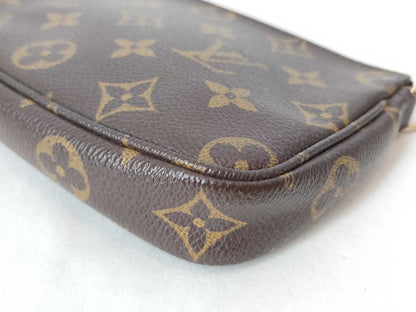 LOUIS VUITTON Monogram LV Monogram Pochette Accessory Pouch M51980 Strapless Pouch