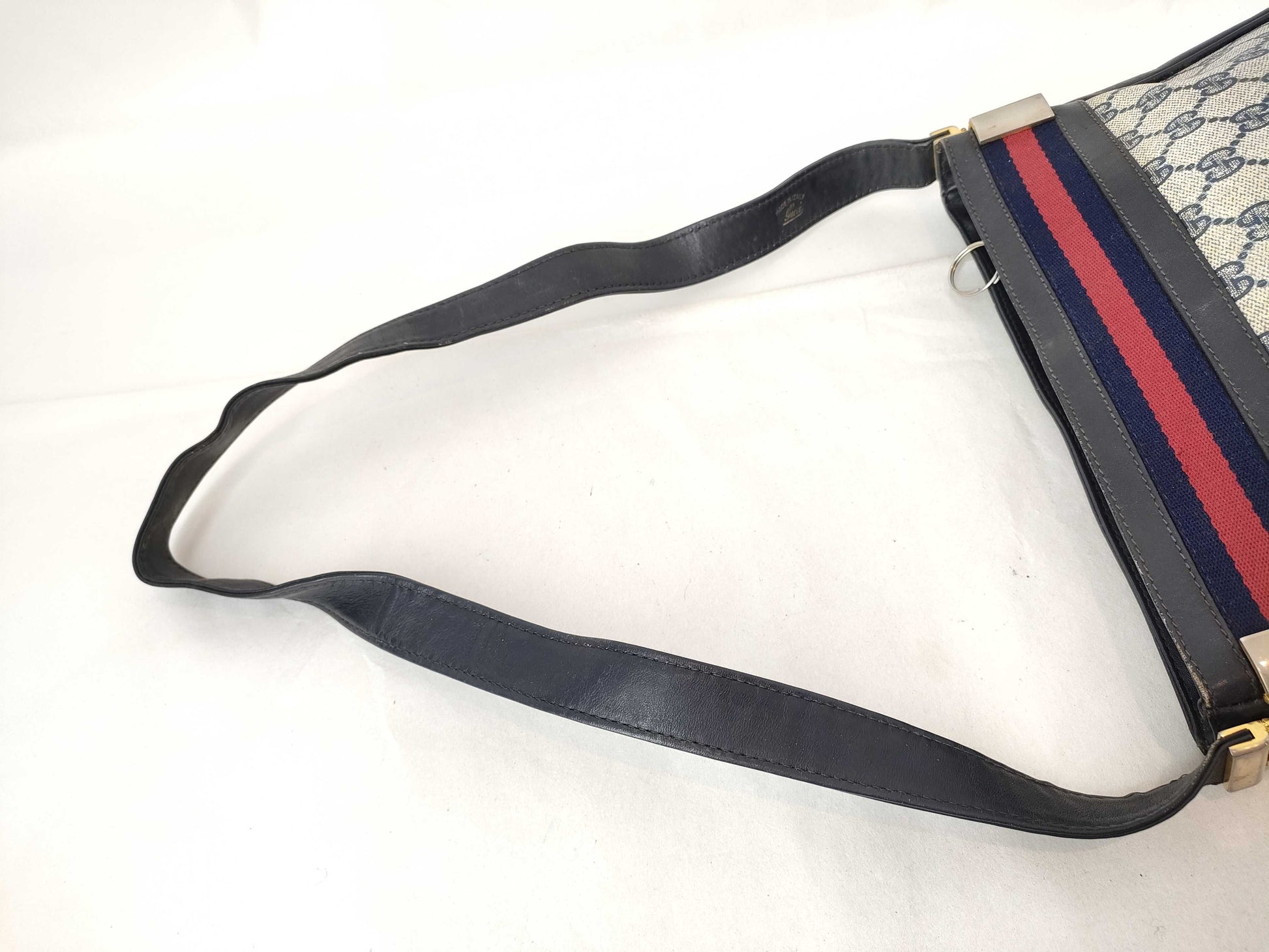 GUCCI GG Supreme GUCCI Supreme Shoulder Bag White/Navy W29cm Shoulder Bag