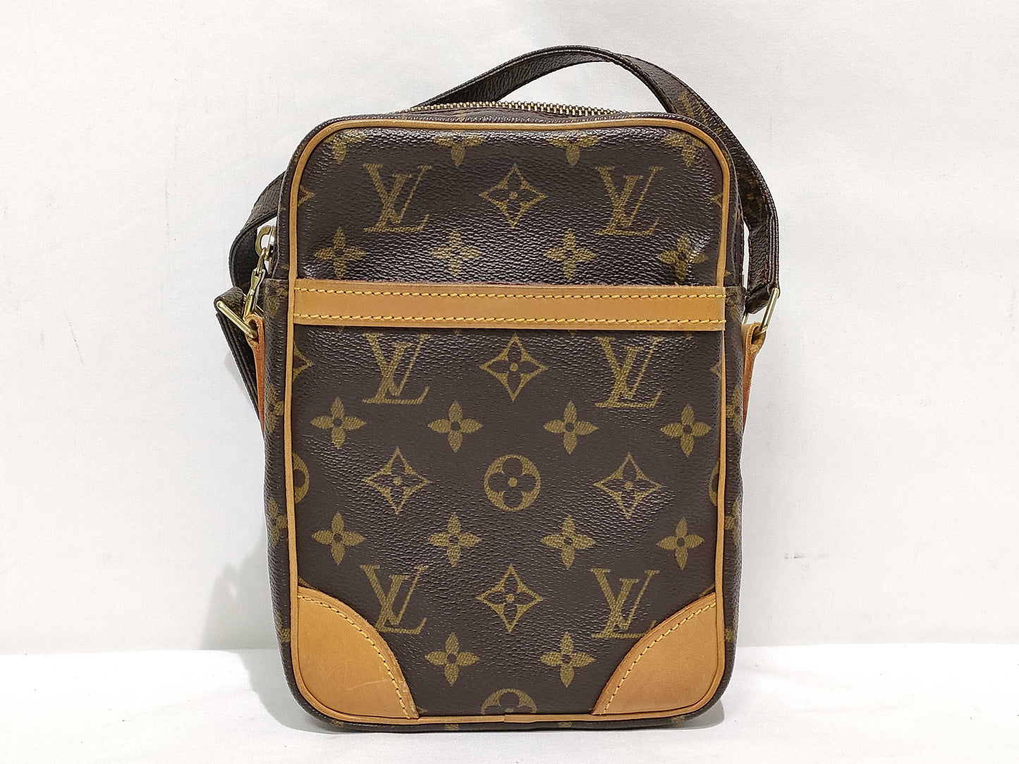 LOUIS VUITTON Monogram Monogram Danube M45266 SL0021 Shoulder Bag
