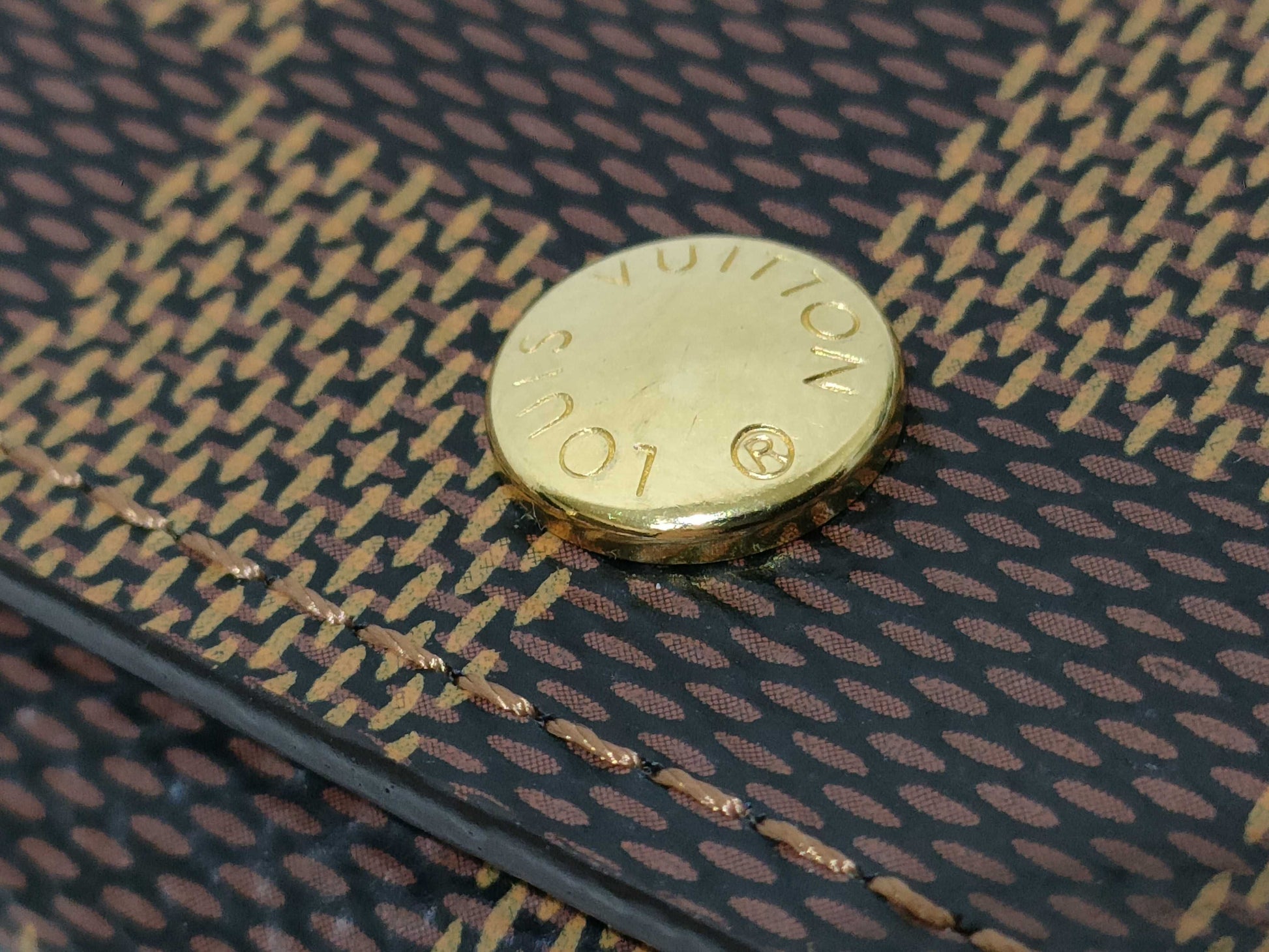 LOUIS VUITTON Damier Damier Murticle 4 N62631 CT4117 Keycase Keychain