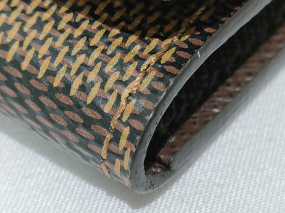 LOUIS VUITTON Damier Damier Murticle 4 N62631 CT4117 Keycase Keychain