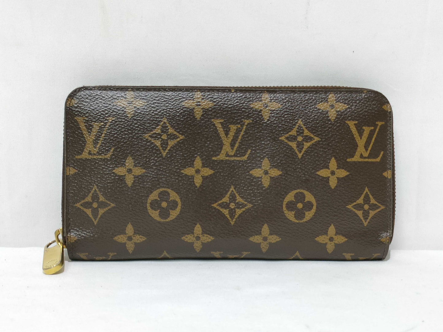 LOUIS VUITTON Monogram Monogram Zippy M41895 CA1139 Fuchsia Wallet