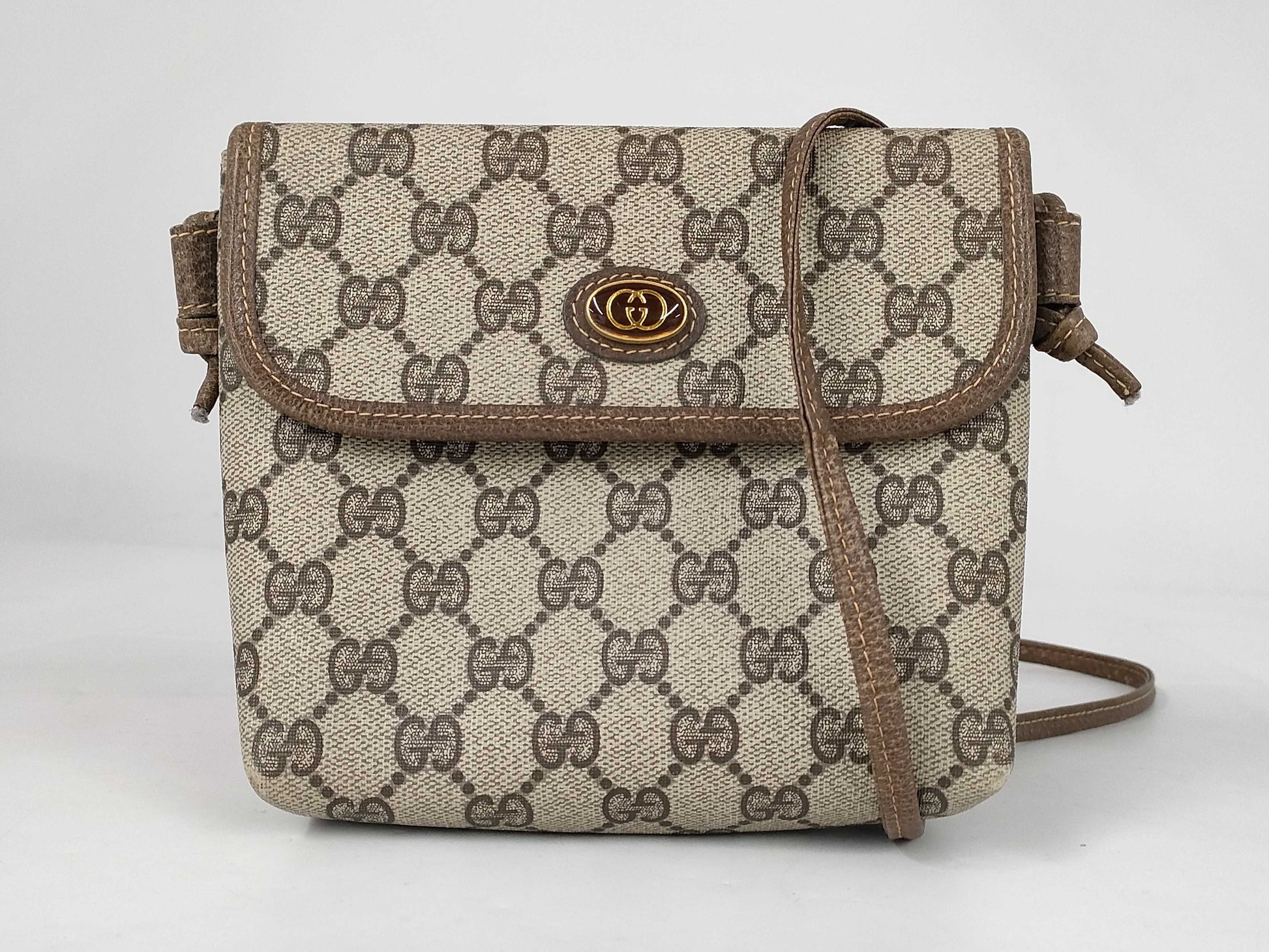 GUCCI Shoulder Bags