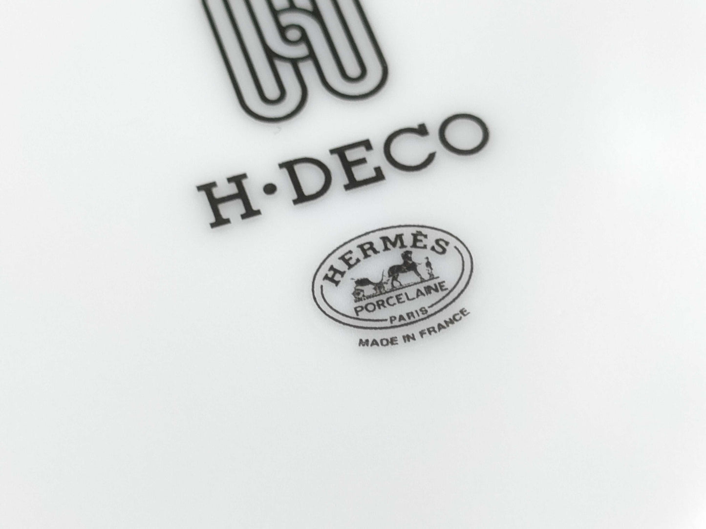 1 HERMES Plate Plate