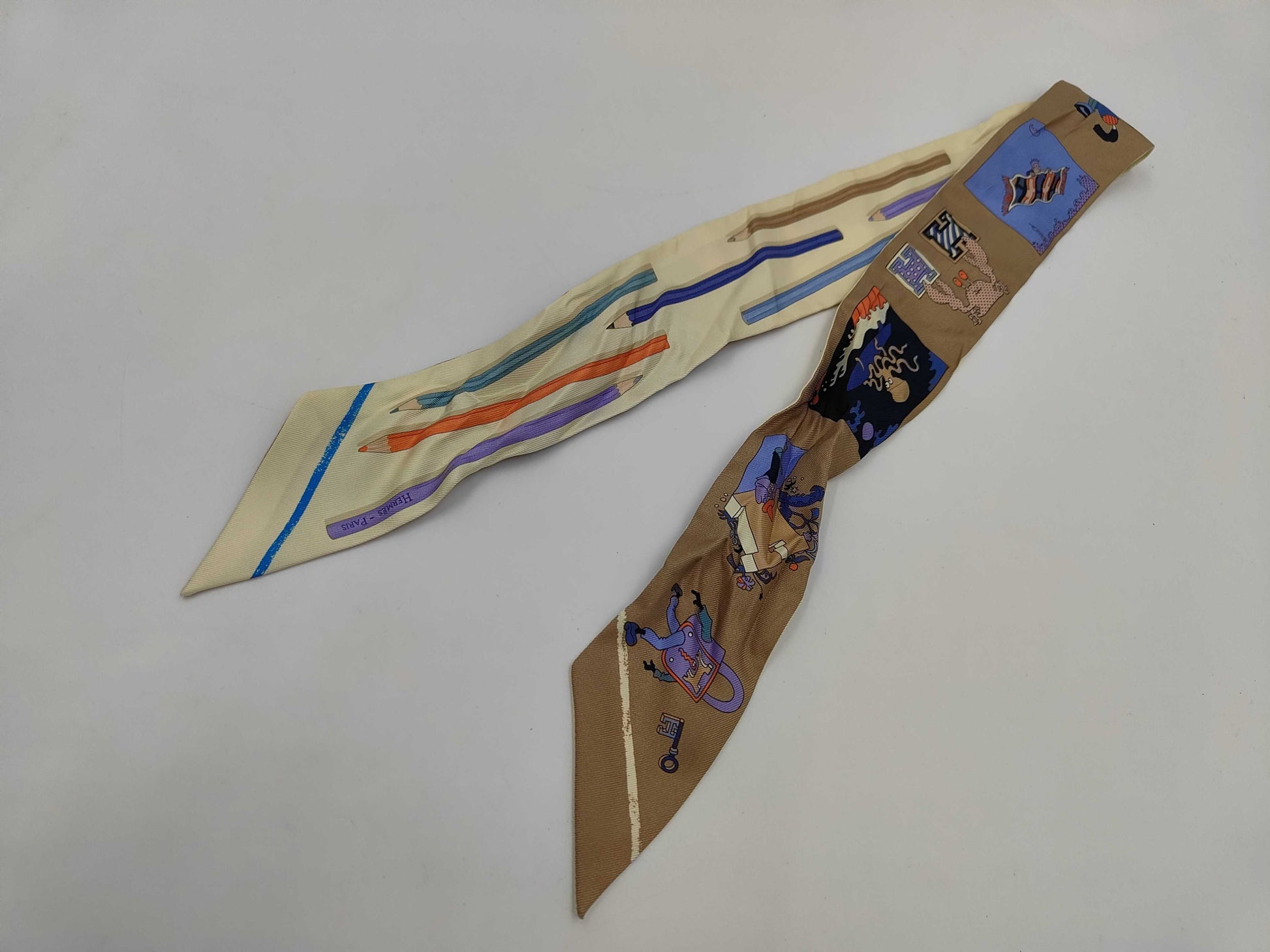 HERMES Twiley Get out your colored pencils! Carre Libre and other accessories