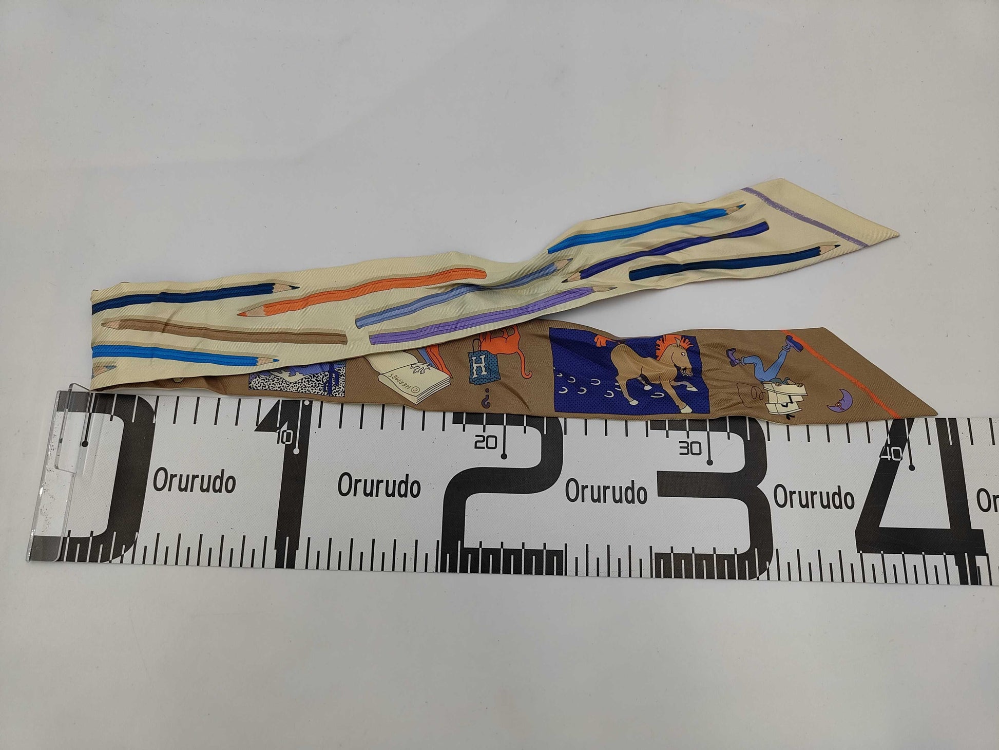 HERMES Twiley Get out your colored pencils! Carre Libre and other accessories