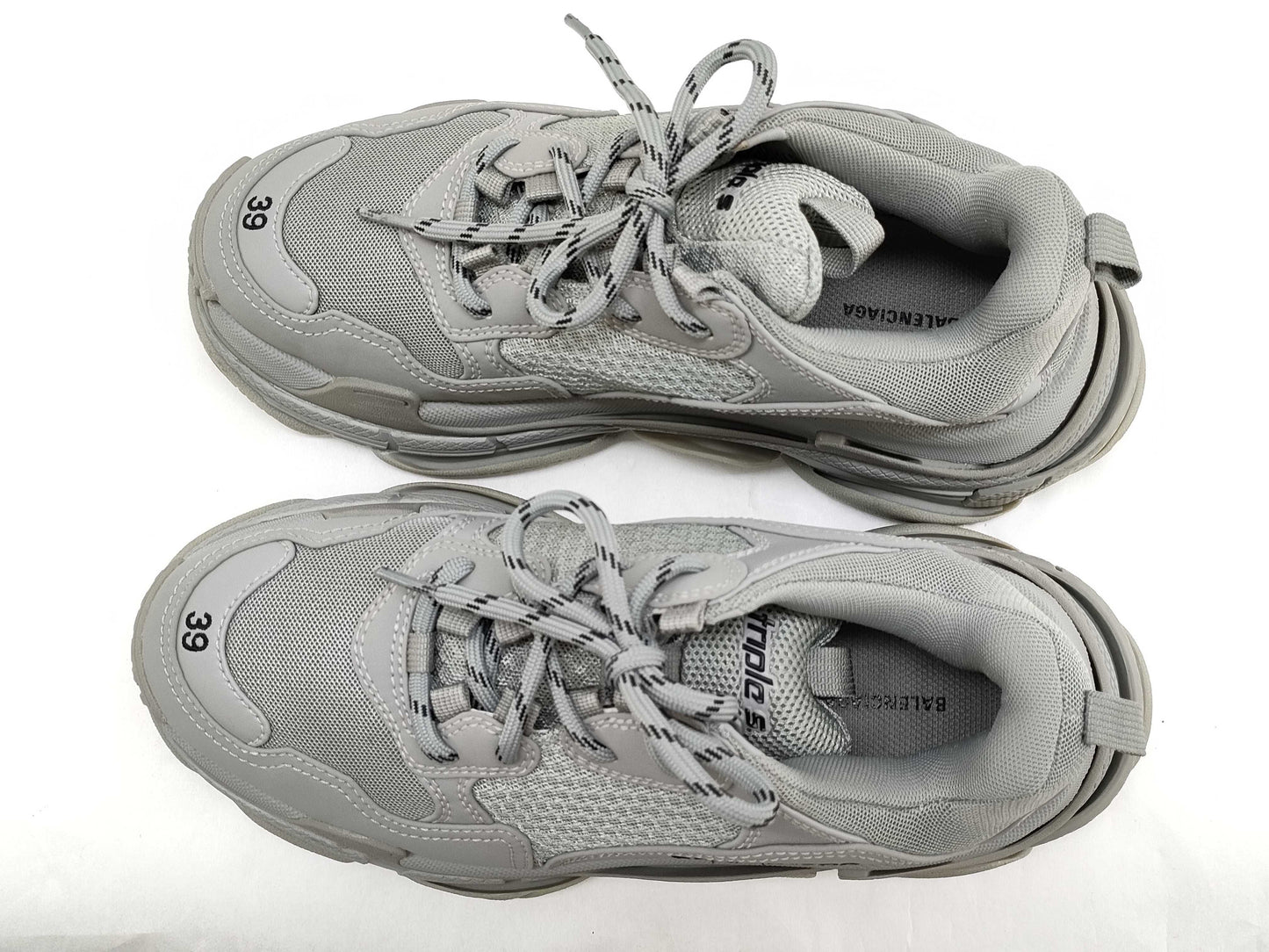 BALENCIAGA BALENCIAGA Triple S Sneakers Grey Sneakers