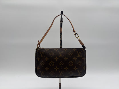 LOUIS VUITTON LOUIS VUITTON Pochette Accessoir Monogram Pouch Pouch