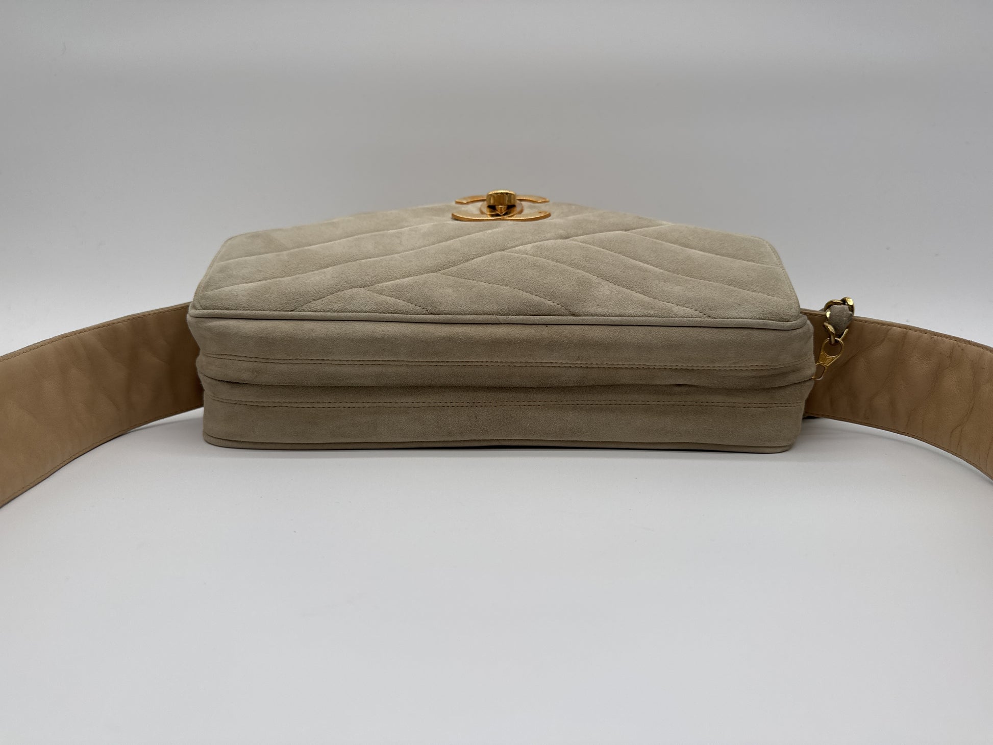 CHANEL CHANEL Shoulder Bag Mademoiselle Coco Mark Turnlock Gold Hardware Fringe Suede Shoulder Bag