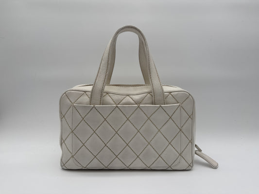 CHANEL CHANEL Handbag Wild Stitch Cocomark Matlasse White Handbag