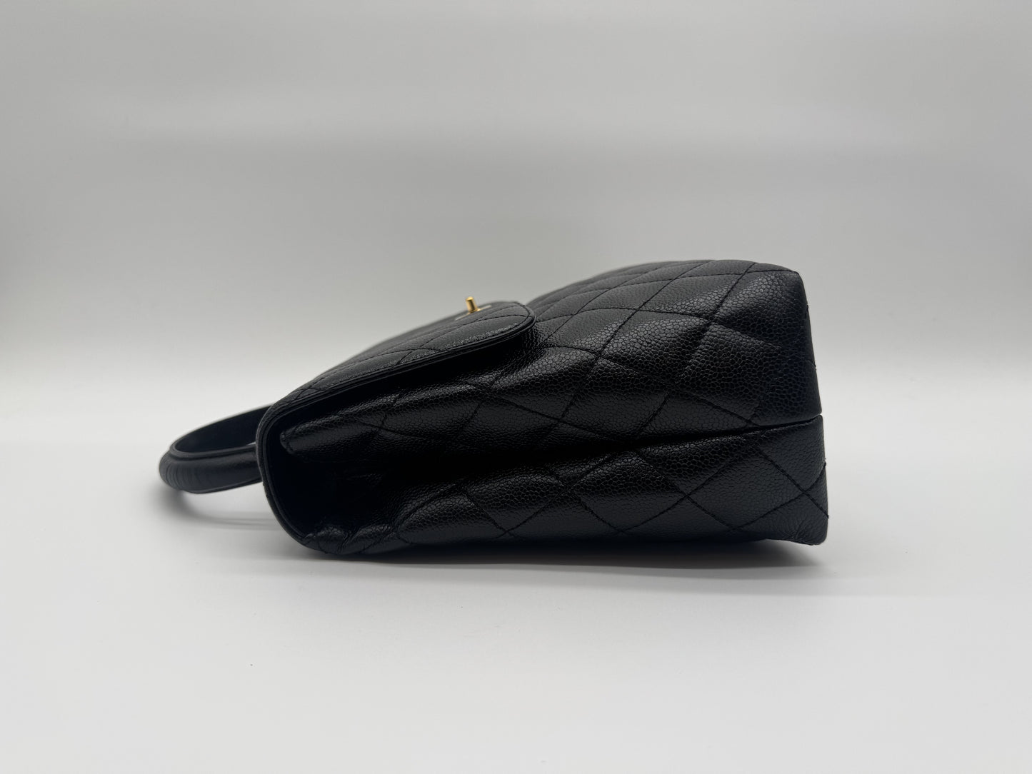 CHANEL CHANEL Handbag Matlasse Caviar Skin Coco Mark Turnlock Gold Fittings Black Handbag