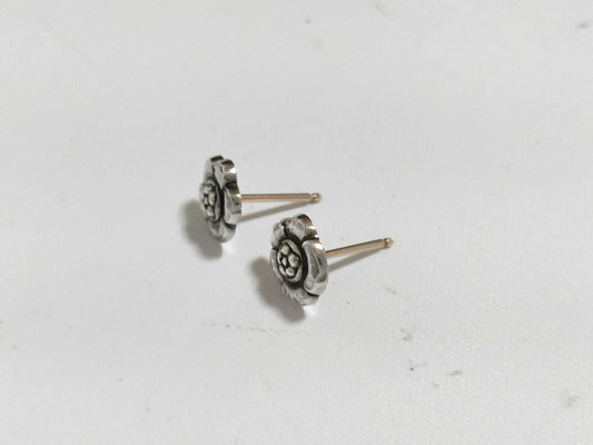 Georg Jensen GEORG JENSEN 21 Flower Earrings