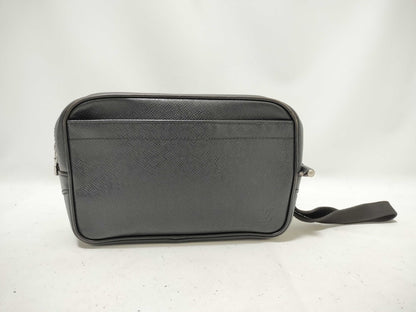 LOUIS VUITTON Taiga Louis Vuitton Taiga Clutch Bag Second Bag