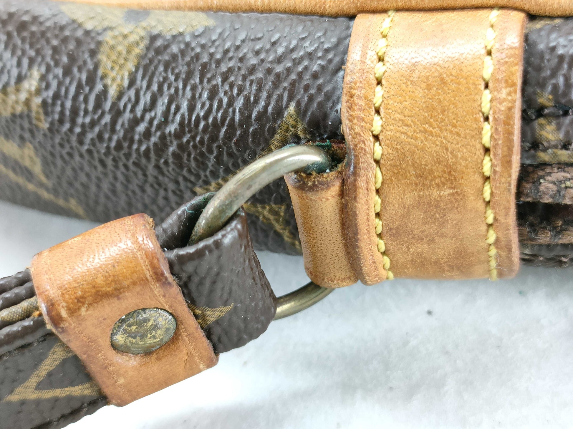 LOUIS VUITTON Monogram Monogram Dragonne Second Bag Second Bag