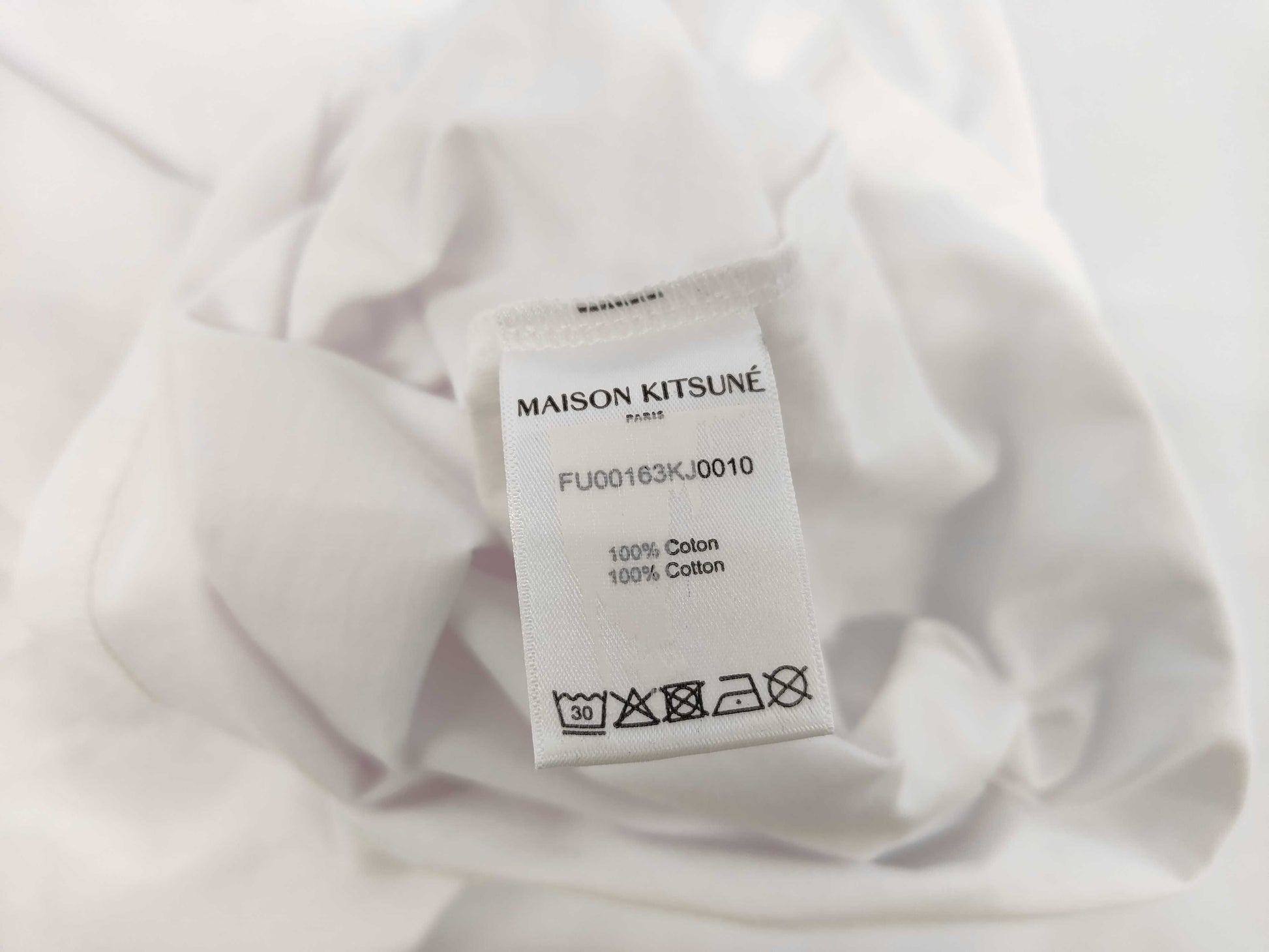 FU00163KJ0010 P100 Head Patch L/S T-Shirt Size XS Tops