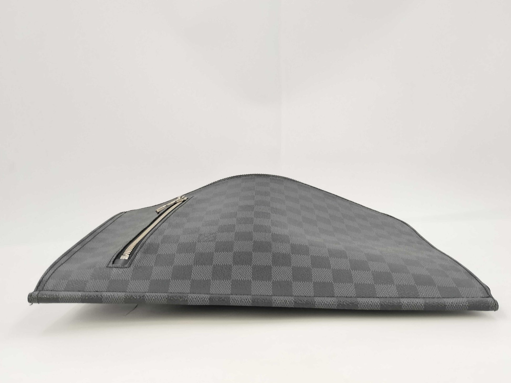 LOUIS VUITTON N48247 Damiere Crafit Poche Documin Bag