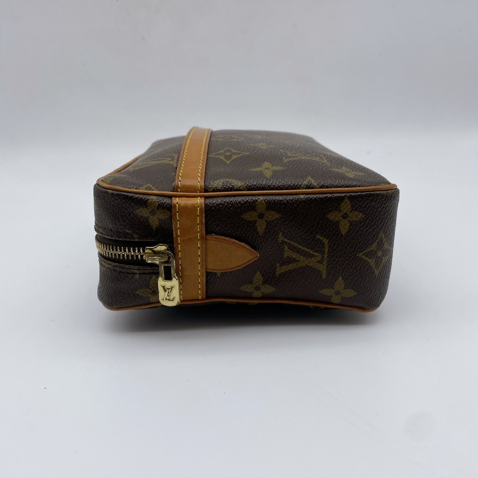 LOUIS VUITTON Monogram Compiegne 23 Second Bag