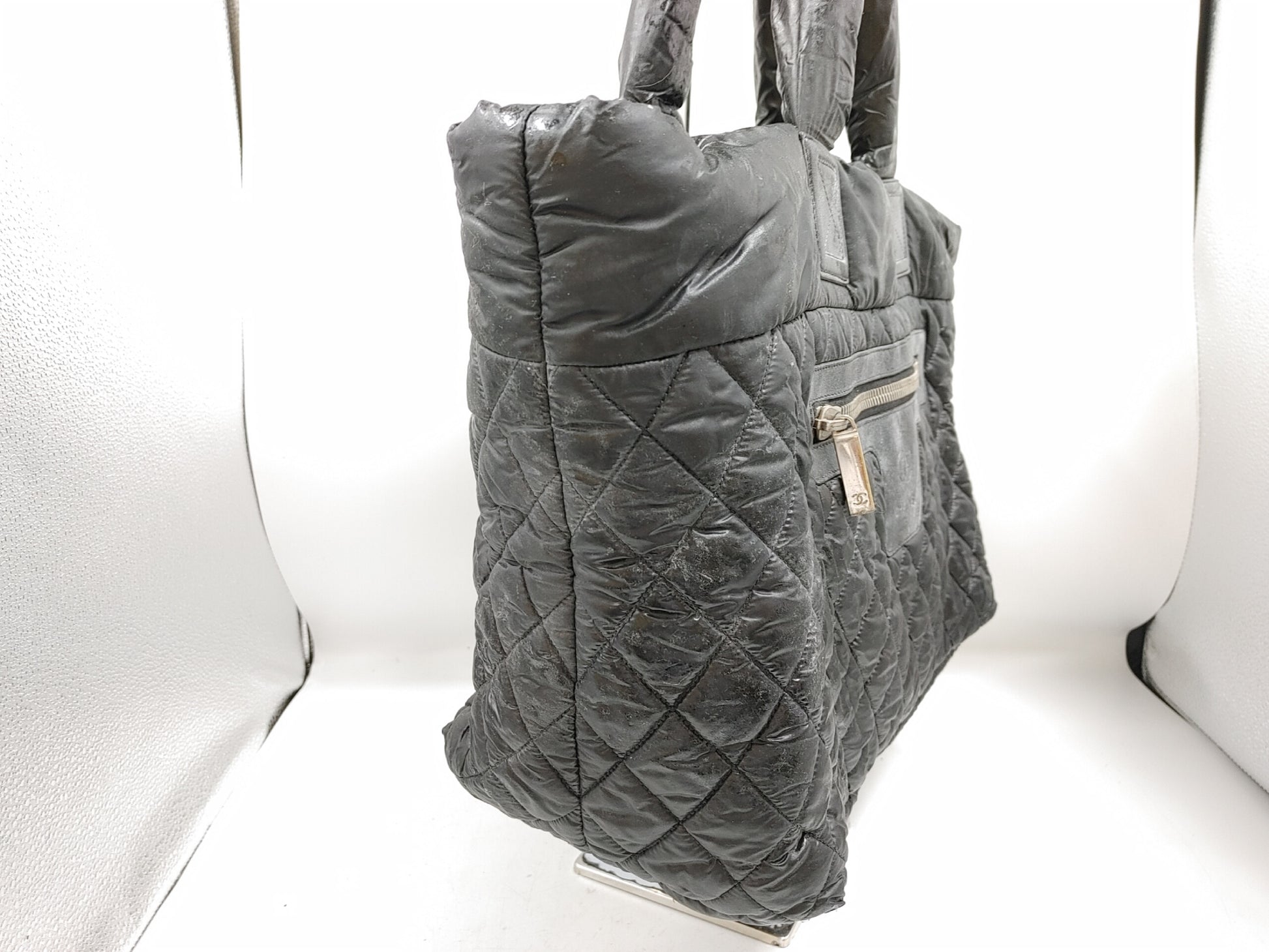 CHANEL Coco Seal 13949196 Nylon Black Tote Bag